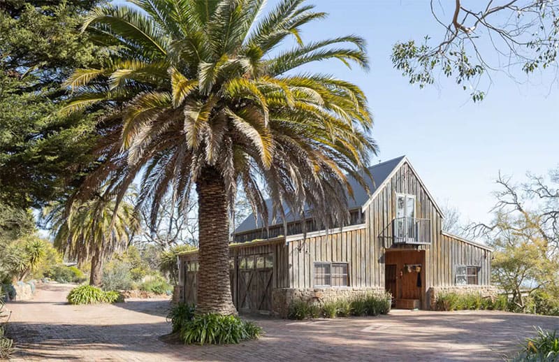 Barn-at-Boneo